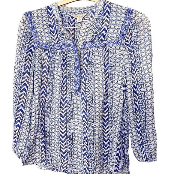 Lucky Brand Tops - Lucky Brand lightweight shirt. Size S
